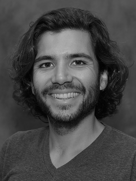 Peter Beik's headshot